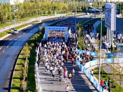 Астанада «Бірлік» марафонында 3 мыңнан астам адам жүгірді