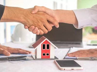 Жаңадан алған баспананы 2 жылға жетпей сатсаңыз салық төлейсіз