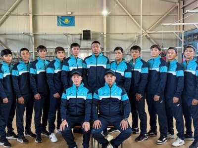 Бокстан Қазақстан жасөспірімдер құрамасы Әзербайжанға аттанады