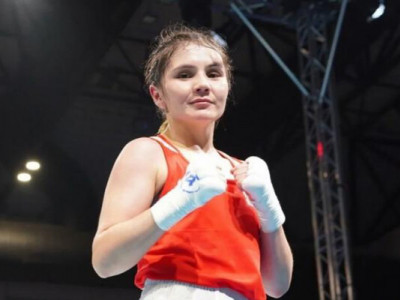 Бес баланың анасы Айгерім Сәттібаева 15 жылдан кейін Қазақстан чемпионатының финалына шықты