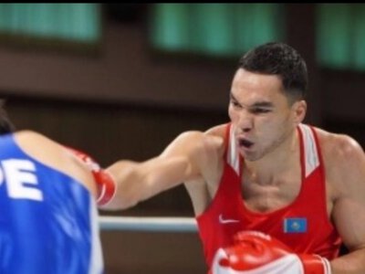 Қазақстанның екі боксшысы Ресейде өткен бокс кешінде жеңілді