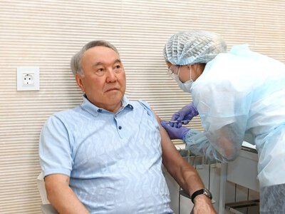 Нұрсұлтан Назарбаевтың ауруханадағы суреті фейк болып шықты