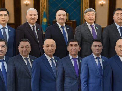 Мәжілістегі депуттартдан кім белсенді, кім үнсіз