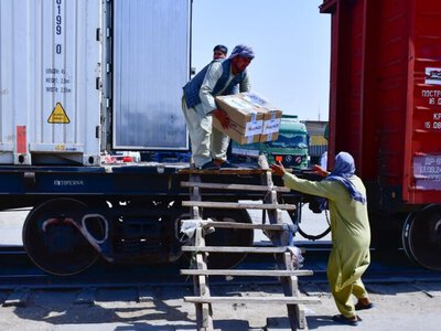 Қазақстан Ауғанстанға 319 тонна гуманитарлық көмек жіберді
