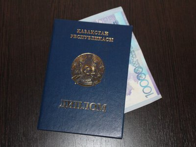 Абитуриенттерді алдаған адам бас бостандығынан айырылды