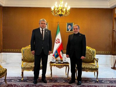 Министр Көшербаев Аятолла Хаменеймен қоштасу рәсіміне қатысты