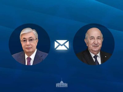 Тоқаев Алжир президентін Тәуелсіздік күнімен құттықтады