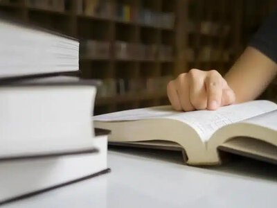 Астана тұрғындары тегін курс арқылы қазақ тілін қалай үйреніп жүр