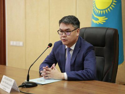 Атырау облысының әкімі Серік Шәпкенов қызметінен босатылды