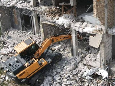 Алматы қаласында ондаған заңсыз нысан сүрілді