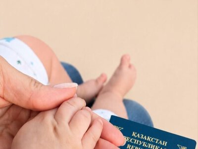 Шымкентте 71 мың баланың төлқұжаты рәсімделді: Ата-аналарға шетелде құжат жоғалған жағдайда не істеу керектігі түсіндірілді