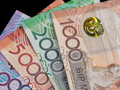 Сот ер адамды баласына ғана емес,  әйеліне де алимент төлеуге міндеттеді