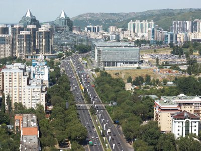 Алматыға күн сайын 800 мыңға жуық адам келеді