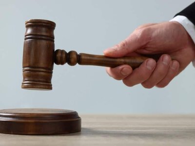 «Азаматтарға арналған үкімет» филиалының басшысы сертификат үшін сотқа тартылды