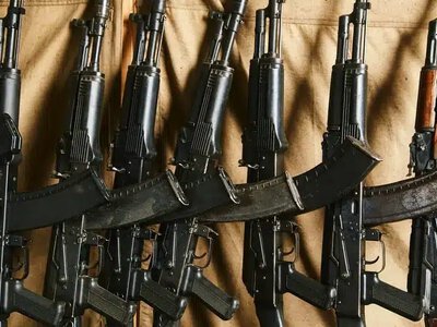 Алматыда тұтас қару-жарақ арсеналы жасырынған орын анықталды