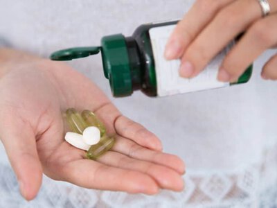 БАД сататындардың назарына: қыркүйектен бастап жаңа ереже күшіне енеді