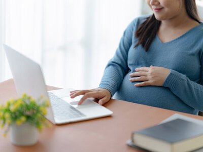 Жүкті әйелдер декреттік төлемге онлайн өтініш бере алады