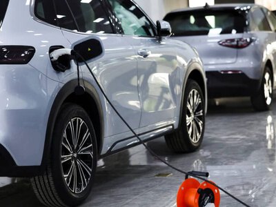 Geely электромобильдері 5 минутта зарядталады