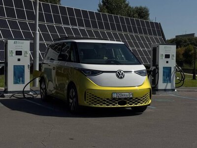 Астанада алғаш рет электрокөліктерді күн энергиясымен қуаттайтын станция іске қосылды