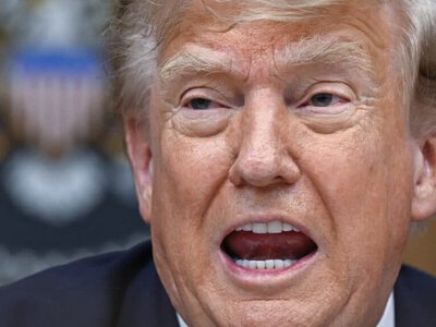 Трамп өзін АҚШ-тың жалғыз «ең ұлы» президенті деп атады