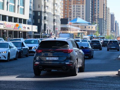 Бензин, гибрид, электромобиль: қазақстандықтар қай көлікті көбірек таңдайды