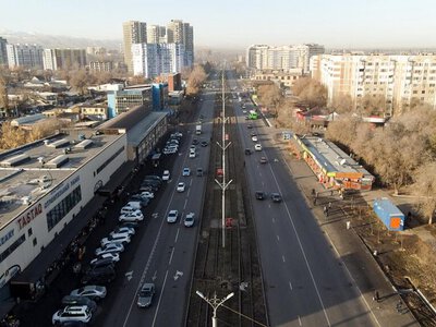 Алматыда екі көшеде қозғалыс шектеледі