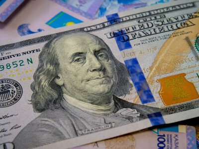 Валюта бағамы: 4 қыркүйекке доллар 455,86 теңге болды