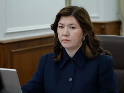 Мұғалімдерге кешкі 18:00-ден кейін жазуға бола ма – министр жауап берді