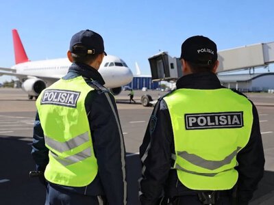 Астанада ұшақта темекі шеккен шетелдікке айыппұл салынды