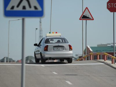 Жүргізуші куәлігіне практикалық емтихан тапсыруға жеке автодромдарды тарту ұсынылды