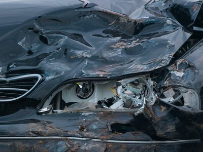 Рудныйда мас жүргізуші бағанаға соғылып, 20 тәулікке қамалды