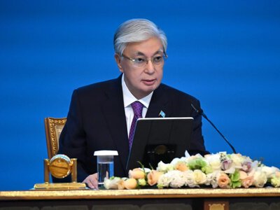 Президент: қазақ тілінде бір ауыз сөз айта алмау білімсіздіктің белгісіне айналды