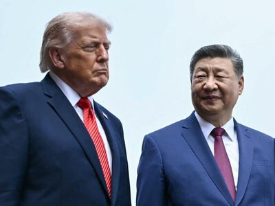 Трамп пен Си Цзиньпин Ақ үйде кездесті