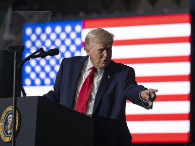 «АҚШ үшін қолайсыз»: Трамп Иранның  ұсынысынан бас тартты