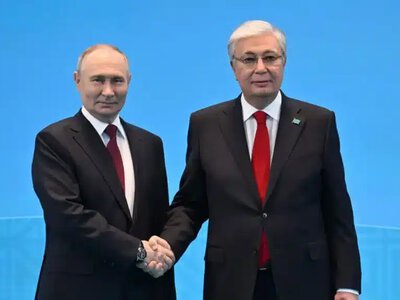 Тоқаев Путинді туған күнімен құттықтады