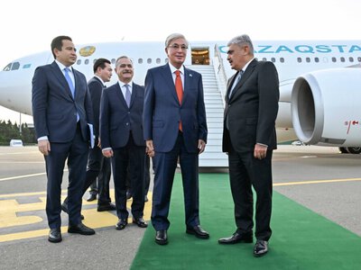 Тоқаев саммитке қатысу үшін Бакуге барды