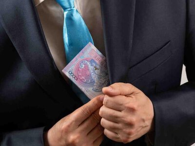 170 мың теңге параға – 5,5 миллион айыппұл: Ақтөбеде көлік инспекторы сотталды
