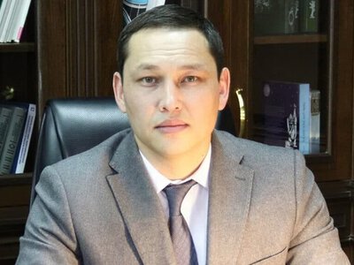 Санжар Боқаевтың соты басталды, судья қатысушыларға ескерту жасады