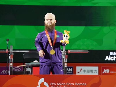 Давид Дегтярев Азия Пара ойындарының рекордын жаңартып, алтын алды