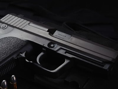 Алматыда жолдағы жанжалдан кейін 20 жастағы жүргізушіден тапанша табылды